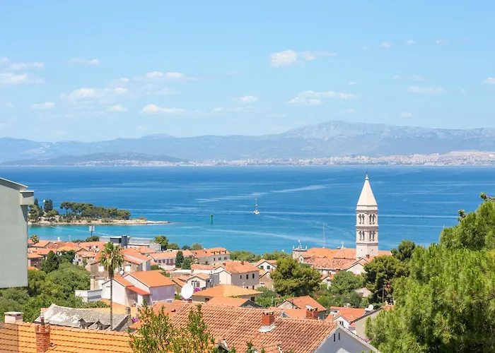 Apartamento With Parking Space Supetar, Brac - 5670 *