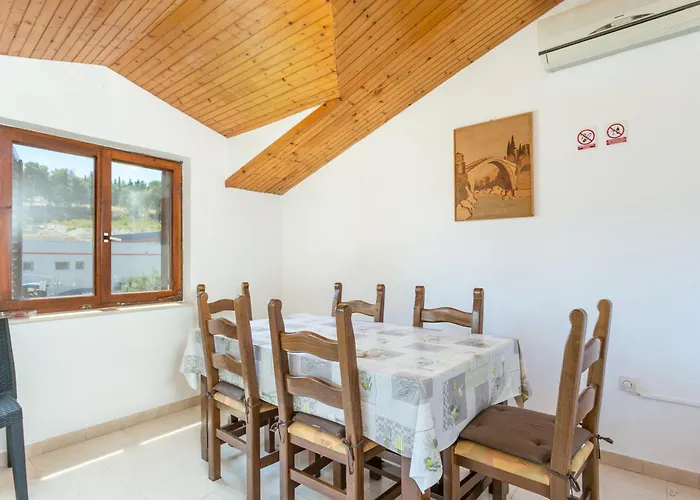 With Parking Space Supetar, Brac - 5670 Supetar