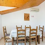With Parking Space Supetar, Brac - 5670 Apartment *