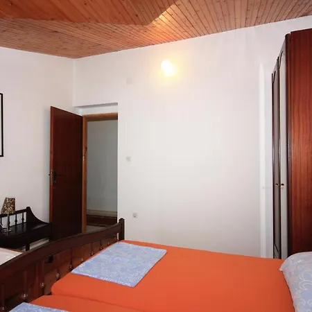 With Parking Space Supetar, Brac - 5670 Διαμέρισμα